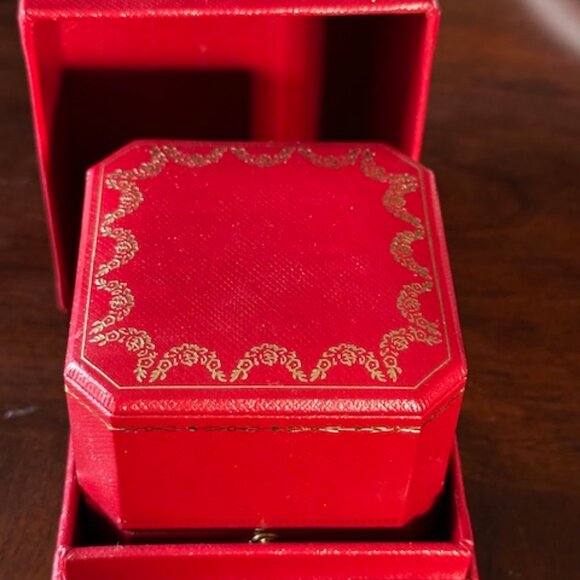 Cartier Ultra Thin Trinity Ring - Picture 7 of 7